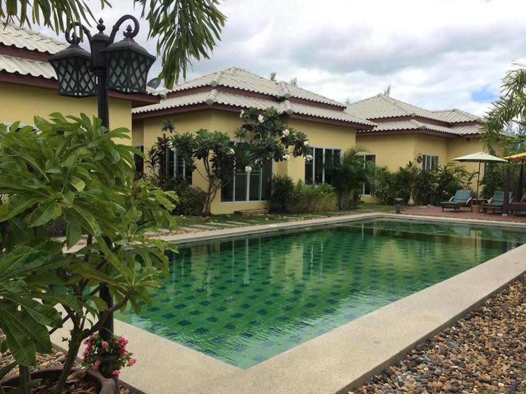 Oyo 268 Paradee Resort Hua-Hin Хуахін Екстер'єр фото